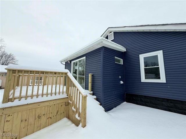 911 Merrick Avenue, Zanesville, OH 43701