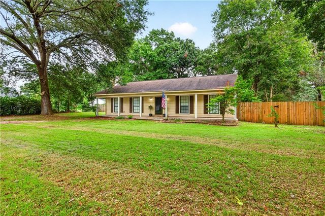 8695 Rosalene Street W, Grand Bay, AL 36541