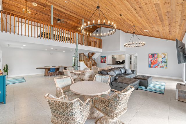 28 VIA DE CASAS NORTE 28, Boynton Beach, FL 33426