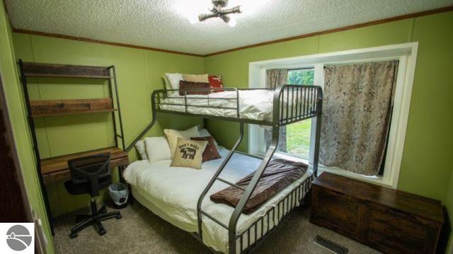 11930 State Road, Cadillac, MI 49601