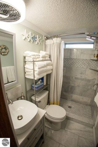 11930 State Road, Cadillac, MI 49601