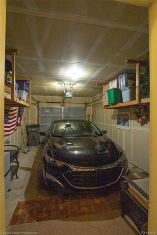 15402 Cornell Drive, Clinton Charter Township, MI 48038