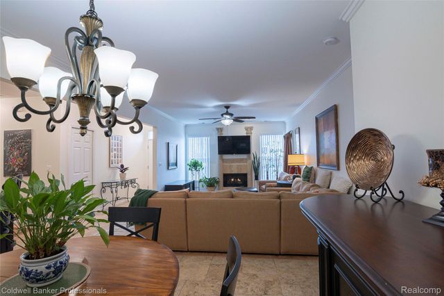 15402 Cornell Drive, Clinton Charter Township, MI 48038