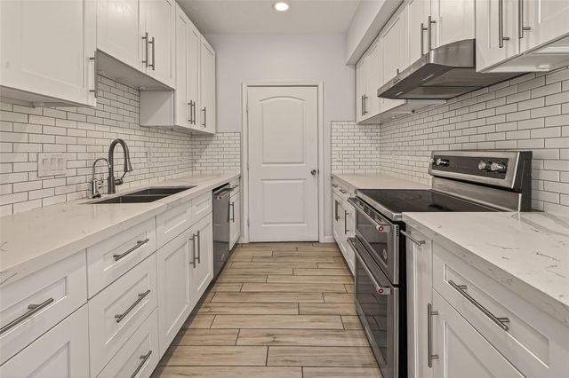 12625 Memorial Drive 94, Houston, TX 77024