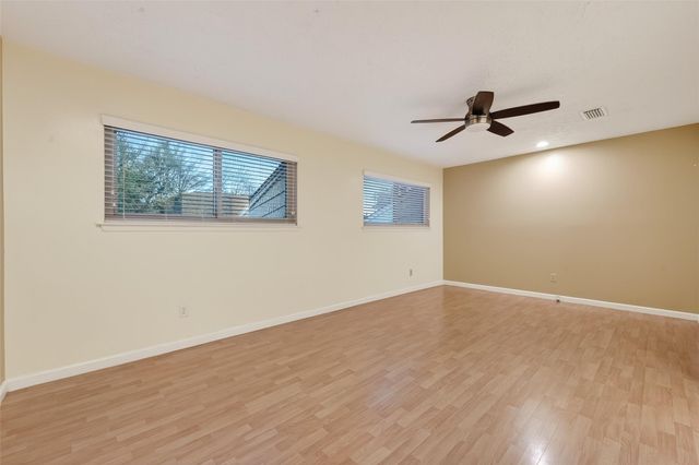 12625 Memorial Drive 94, Houston, TX 77024