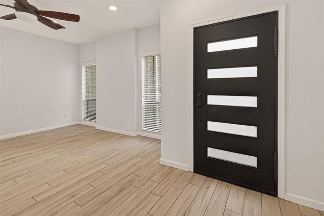 12625 Memorial Drive 94, Houston, TX 77024