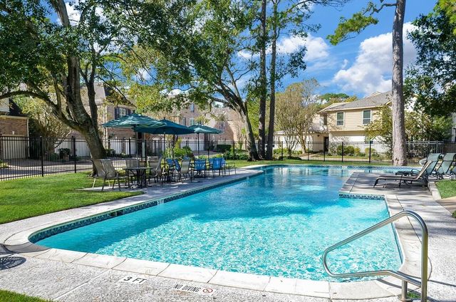 12625 Memorial Drive 94, Houston, TX 77024