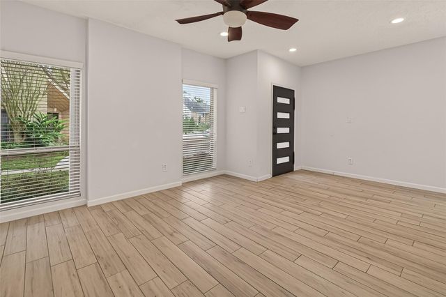 12625 Memorial Drive 94, Houston, TX 77024