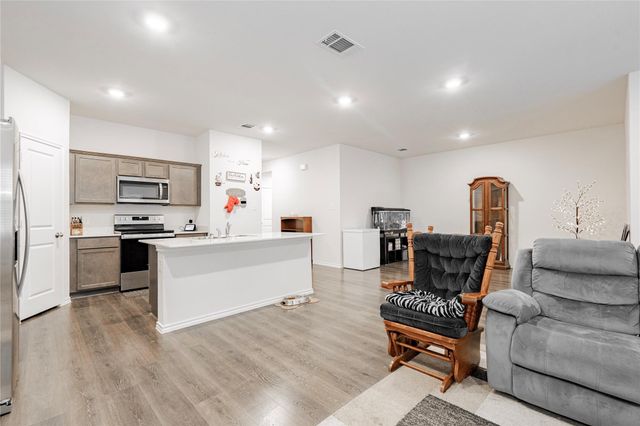 105 Seabiscuit Drive, Caddo Mills, TX 75135