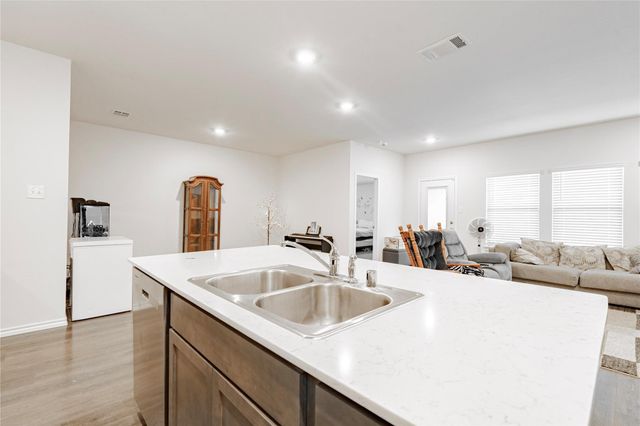 105 Seabiscuit Drive, Caddo Mills, TX 75135