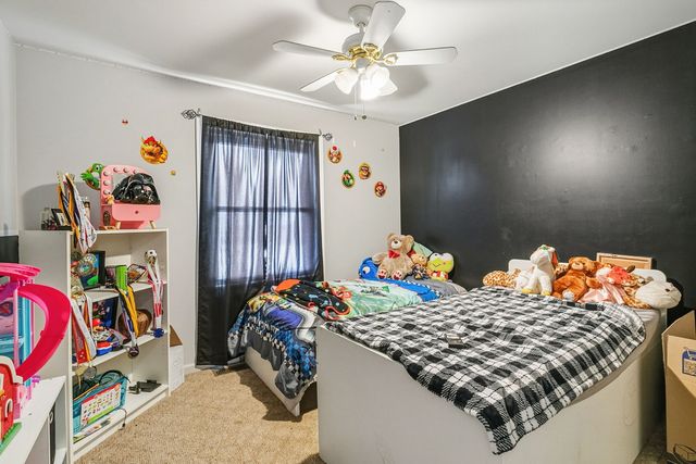 3668 N GRANDVIEW Avenue, Gurnee, IL 60031