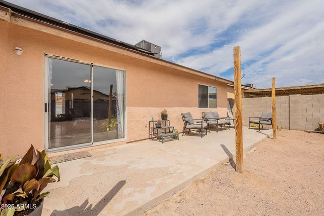 803 W HESS Avenue, Coolidge, AZ 85128