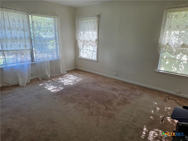 1903 S 13th Street, Temple, TX 76504