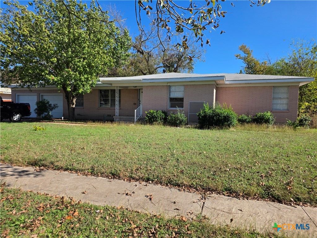 1903 S 13th Street, Temple, TX 76504