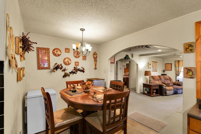 959 Walker Loop, Huntsville, TX 77340