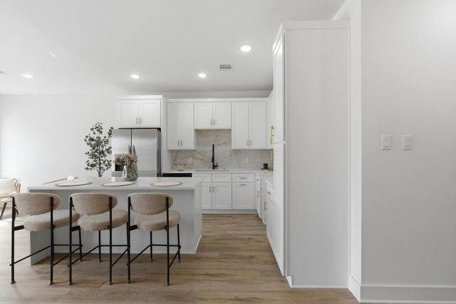 9803 Bucroft, Houston, TX 77029