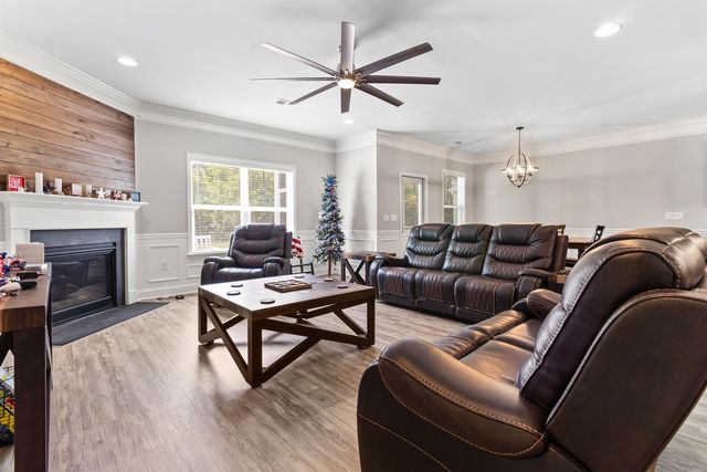 163 Long Leaf Pine Dr., Conway, SC 29526