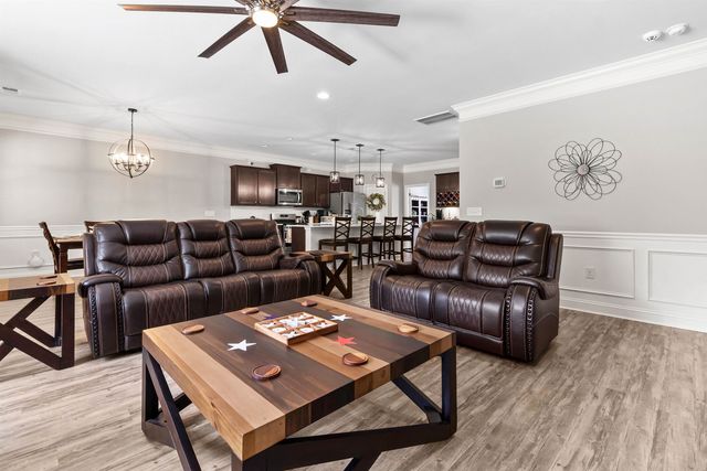 163 Long Leaf Pine Dr., Conway, SC 29526