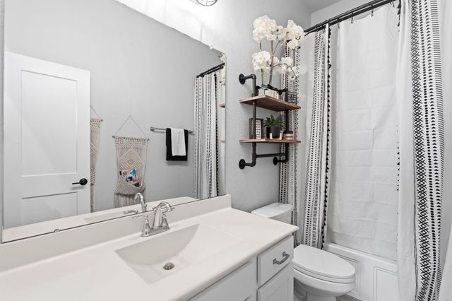 6027 Bristol Spur Lane, Katy, TX 77493