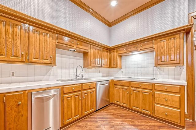 1331 Bissonnet St Street, Houston, TX 77005