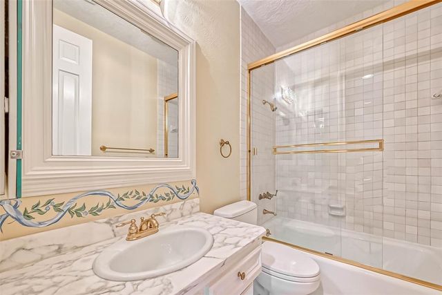 1331 Bissonnet St Street, Houston, TX 77005