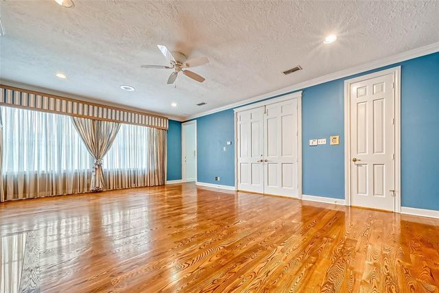 1331 Bissonnet St Street, Houston, TX 77005