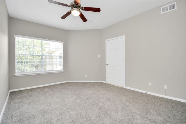 2222 Maroneal Street 0221, Houston, TX 77030