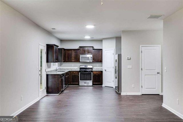 310 Saint Lucas Court, Fairburn, GA 30213