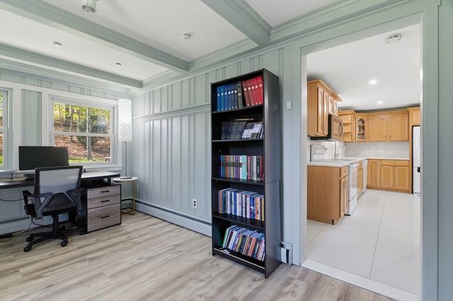 38 Hillside, Webster, MA 01570