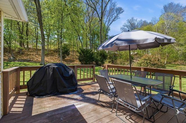 38 Hillside, Webster, MA 01570