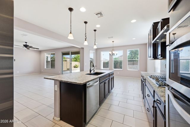 9559 W FALLEN LEAF Lane, Peoria, AZ 85383