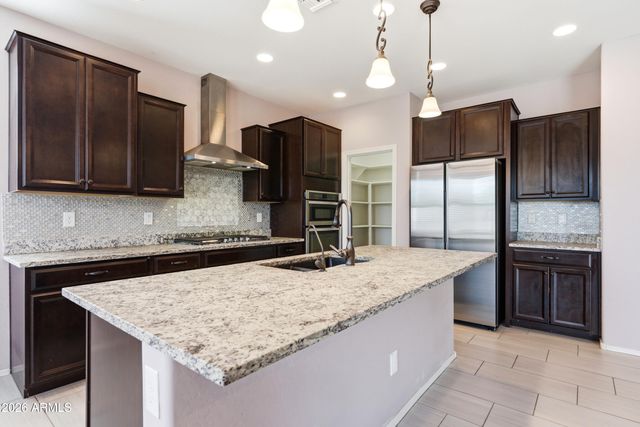 9559 W FALLEN LEAF Lane, Peoria, AZ 85383