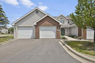 933 Park Street #101, Oregon, WI 53575