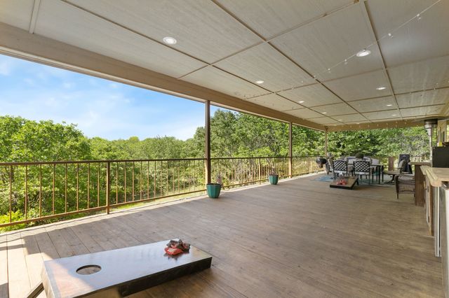 132 Southside Drive, Gainesville, TX 76240