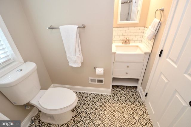 520 4TH AVE, Haddon Heights, NJ 08035
