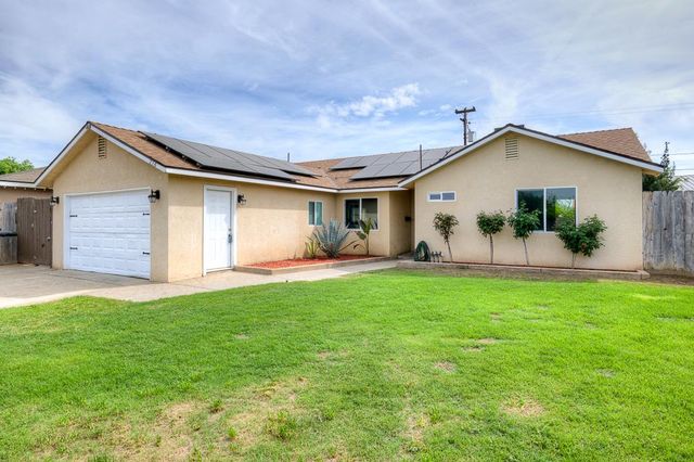 216 Keats Avenue, Clovis, CA 93612