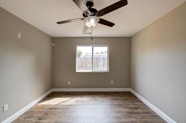 216 Keats Avenue, Clovis, CA 93612