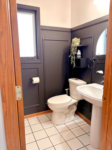 10956 S 76 Avenue H, Palos Hills, IL 60465