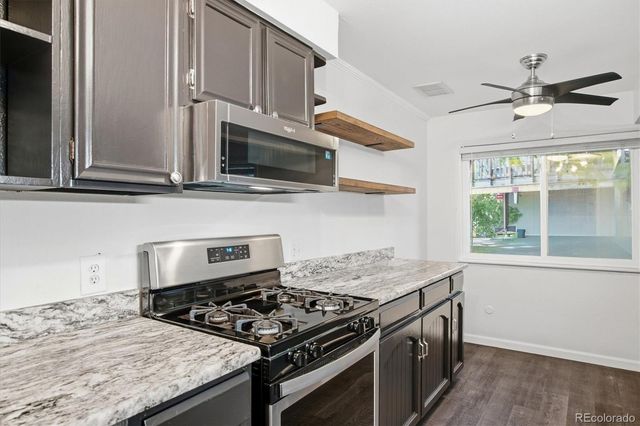 7700 W Glasgow Place 9A, Littleton, CO 80128
