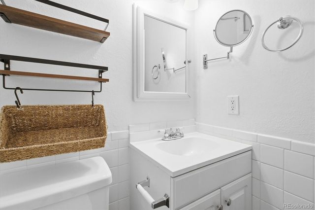 7700 W Glasgow Place 9A, Littleton, CO 80128