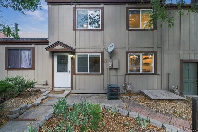 7700 W Glasgow Place 9A, Littleton, CO 80128