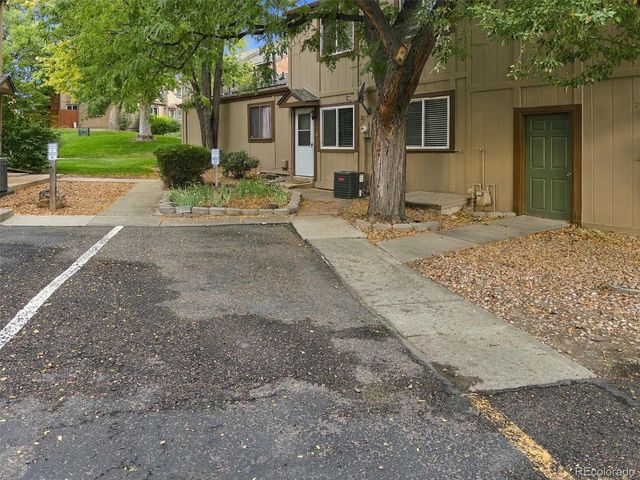 7700 W Glasgow Place 9A, Littleton, CO 80128