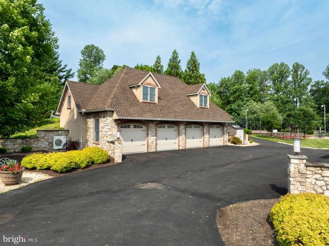 479 IMPERIAL DR, Mohnton, PA 19540