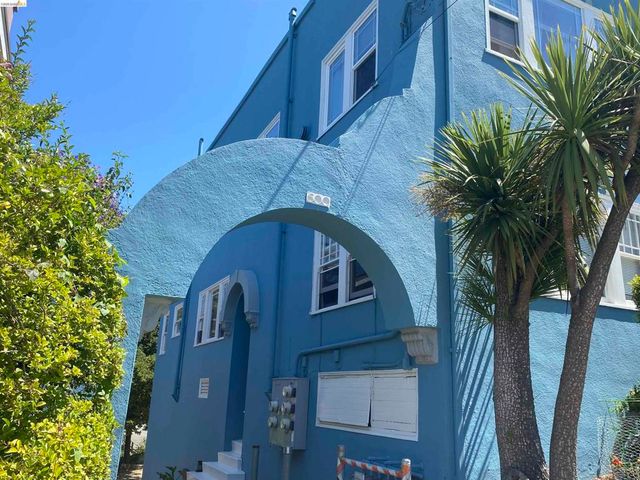 500 Fairbanks Ave, Oakland, CA 94610