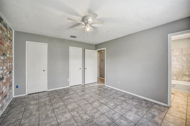 7265 Chasewood Drive, Houston, TX 77489