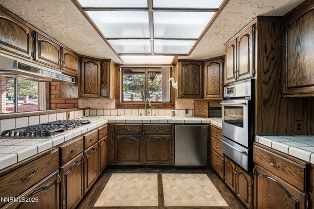 1650 S Deer Run Road, Carson City, NV 89701