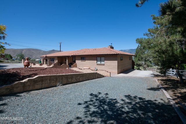 1650 S Deer Run Road, Carson City, NV 89701