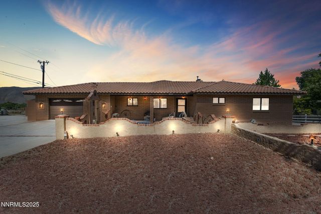 1650 S Deer Run Road, Carson City, NV 89701