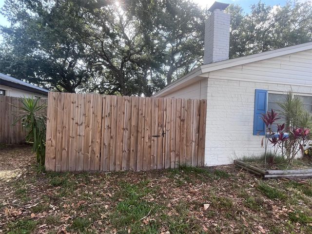 6716 S DAUPHIN AVENUE, Tampa, FL 33611