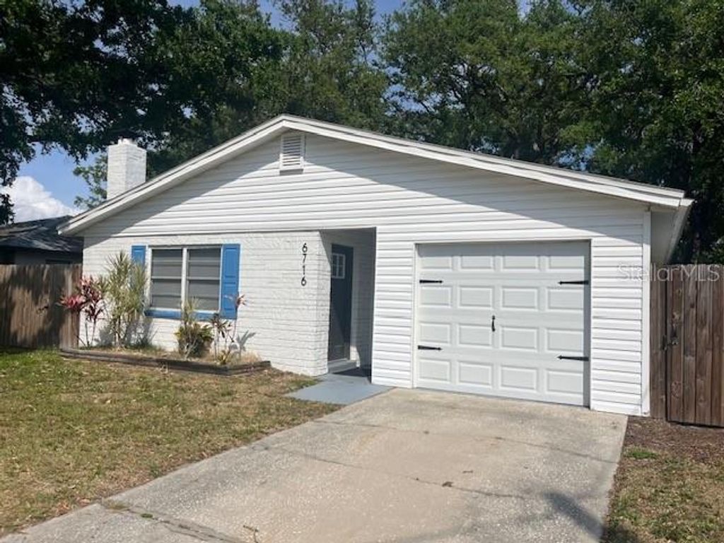6716 S DAUPHIN AVENUE, Tampa, FL 33611